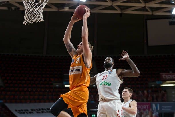 还有人分析 还有人分析