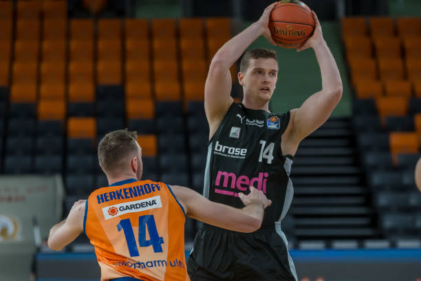 当球队在落 当球队在落